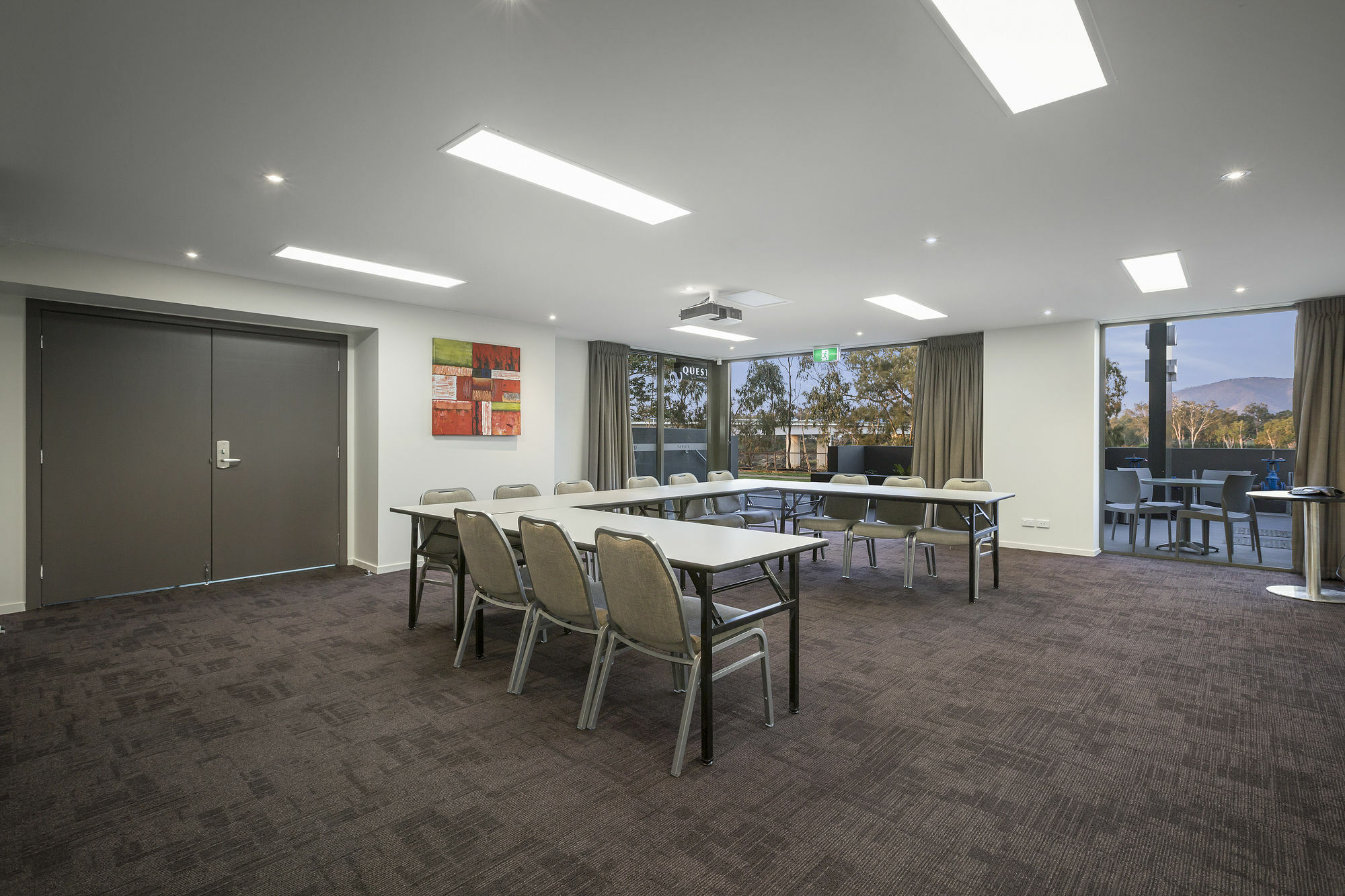 Quest Rockhampton Aparthotel Exterior photo